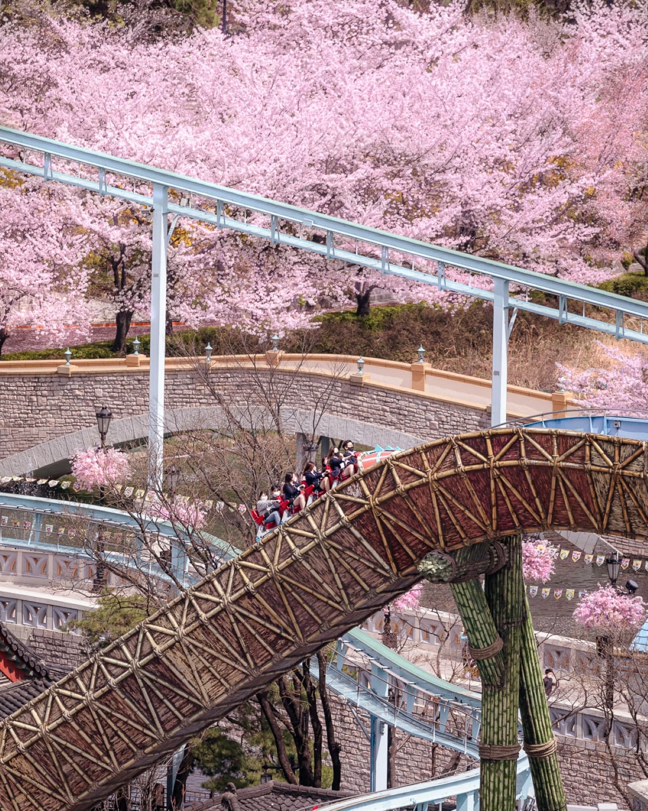 Lotte World Adventure Seoul Ticket - image 13
